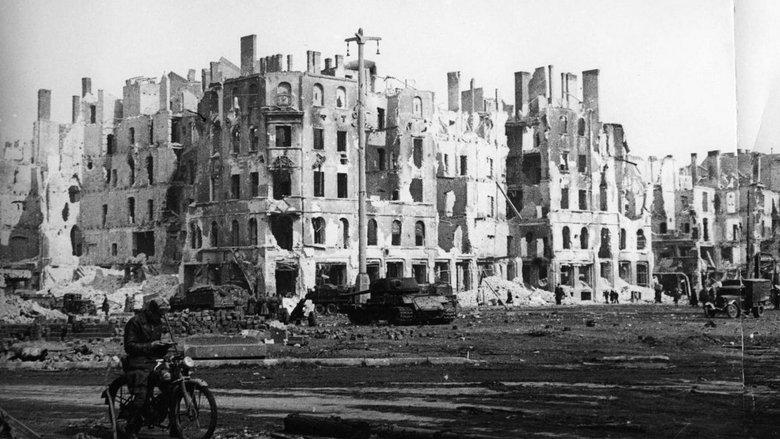 Berlin 1945: Diary of a Metropolis image