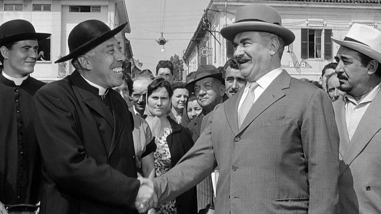 Don Camillo: Monsignor image
