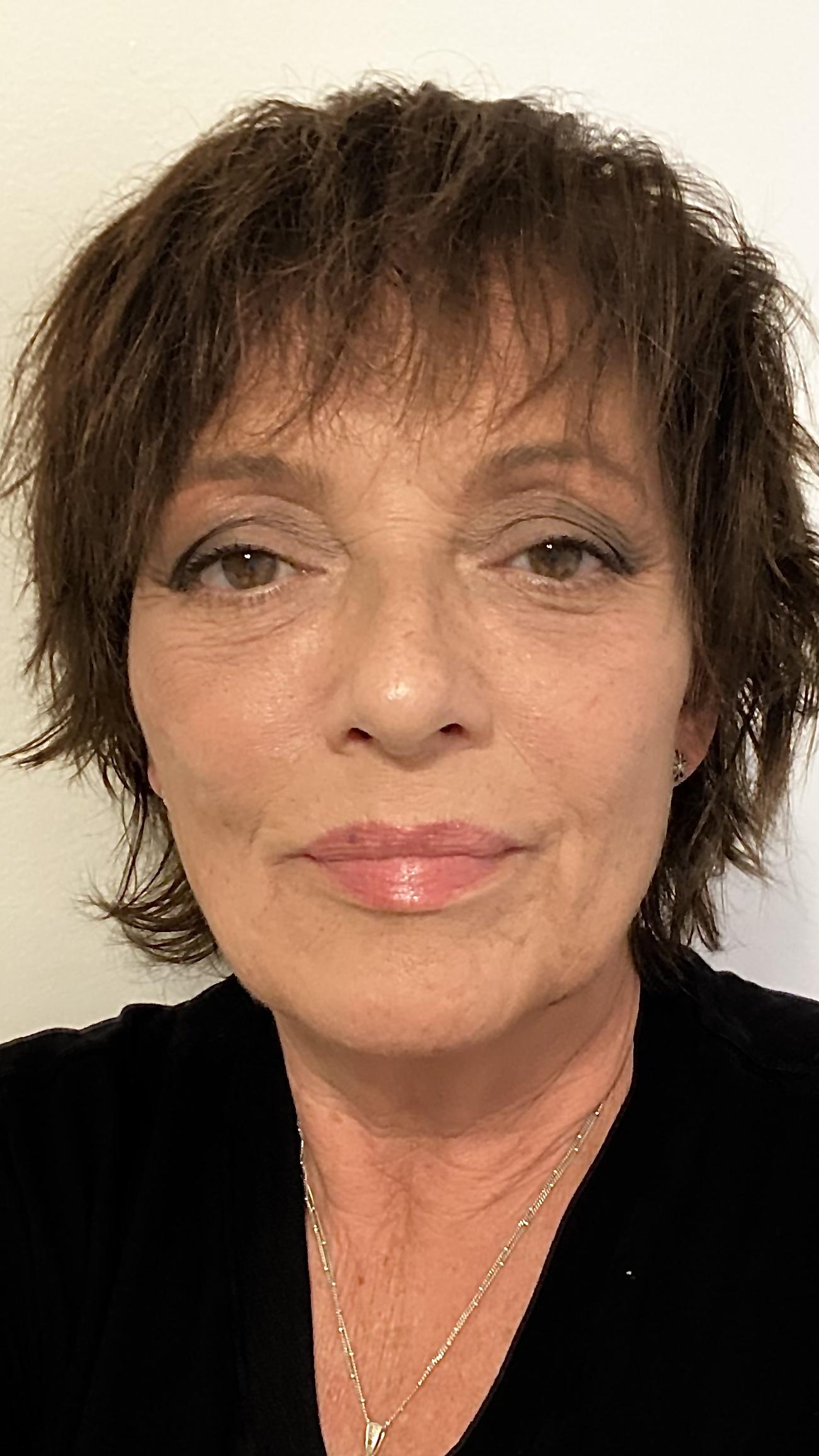 Sharon Angela image