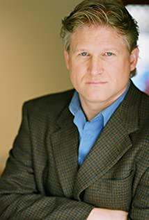 Lance August image