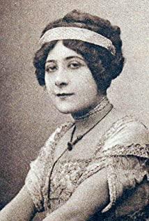 Helen Case image