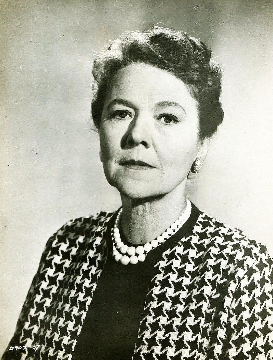 Elizabeth Council image