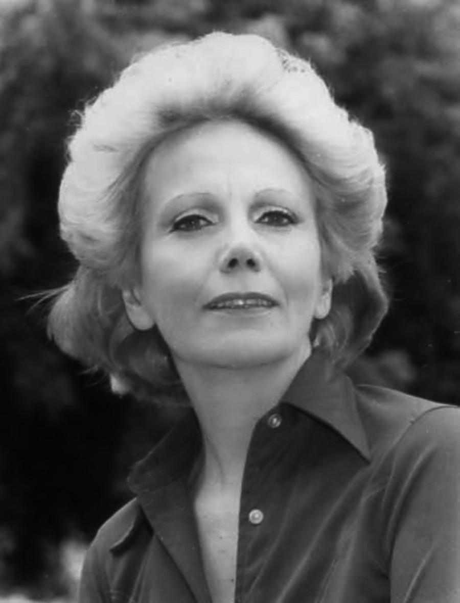 Eva Donge image