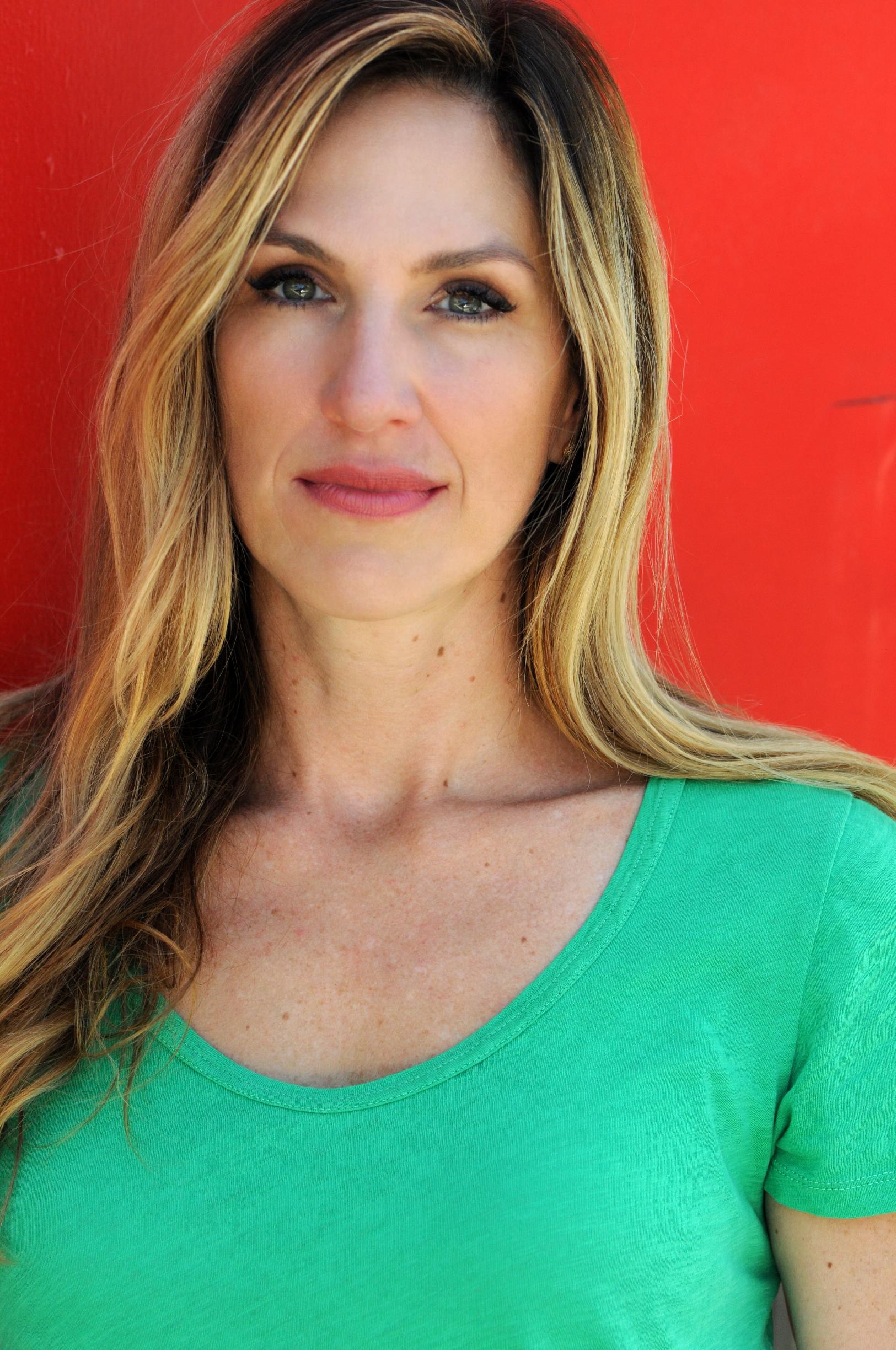 Mary Faulkner image