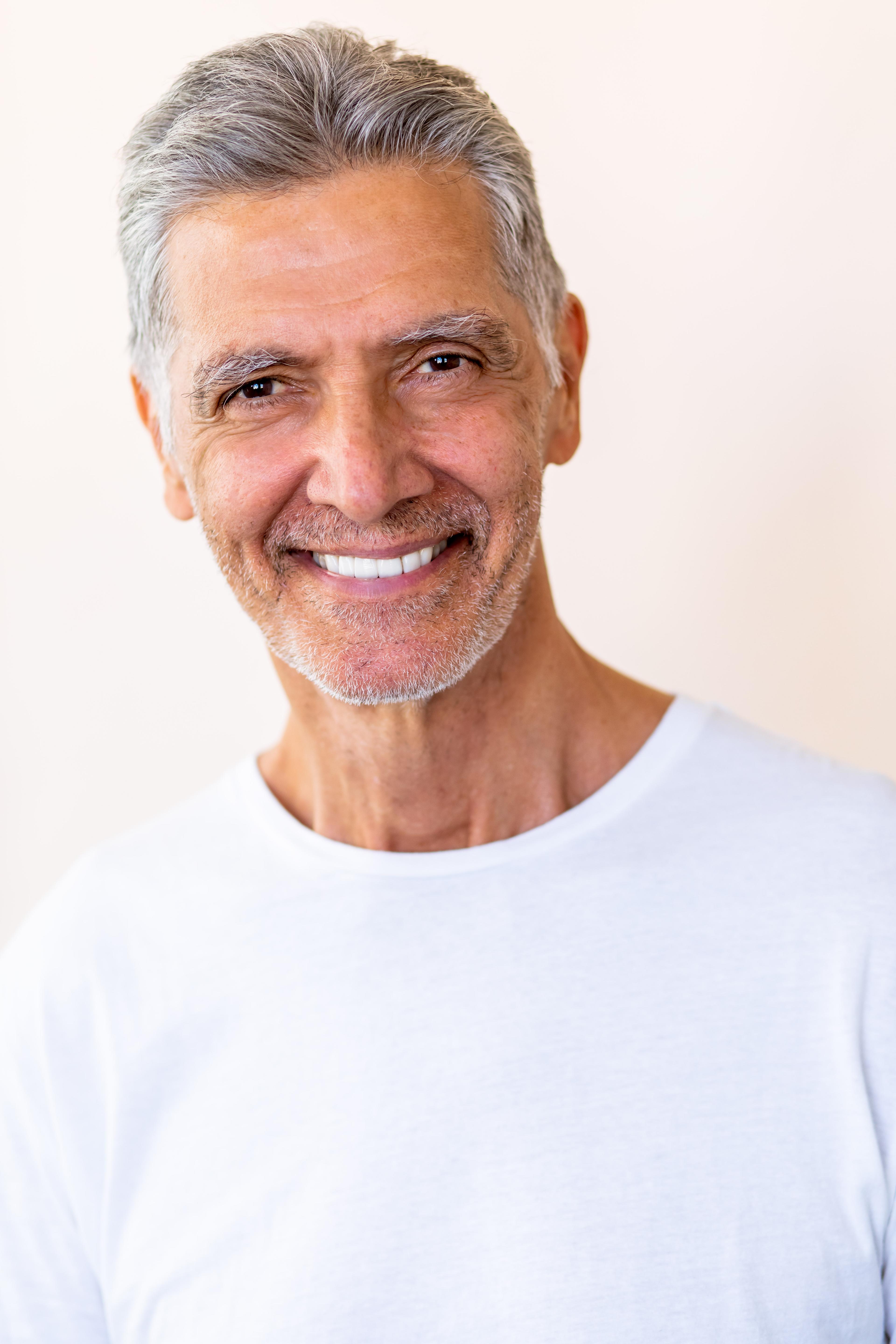 Ray Laska image