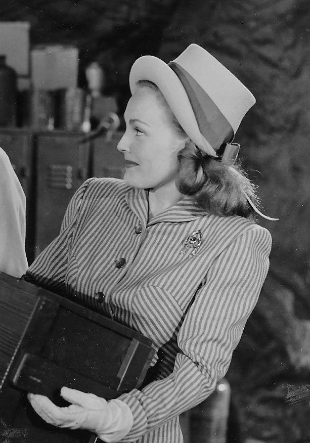 Virginia Lee image