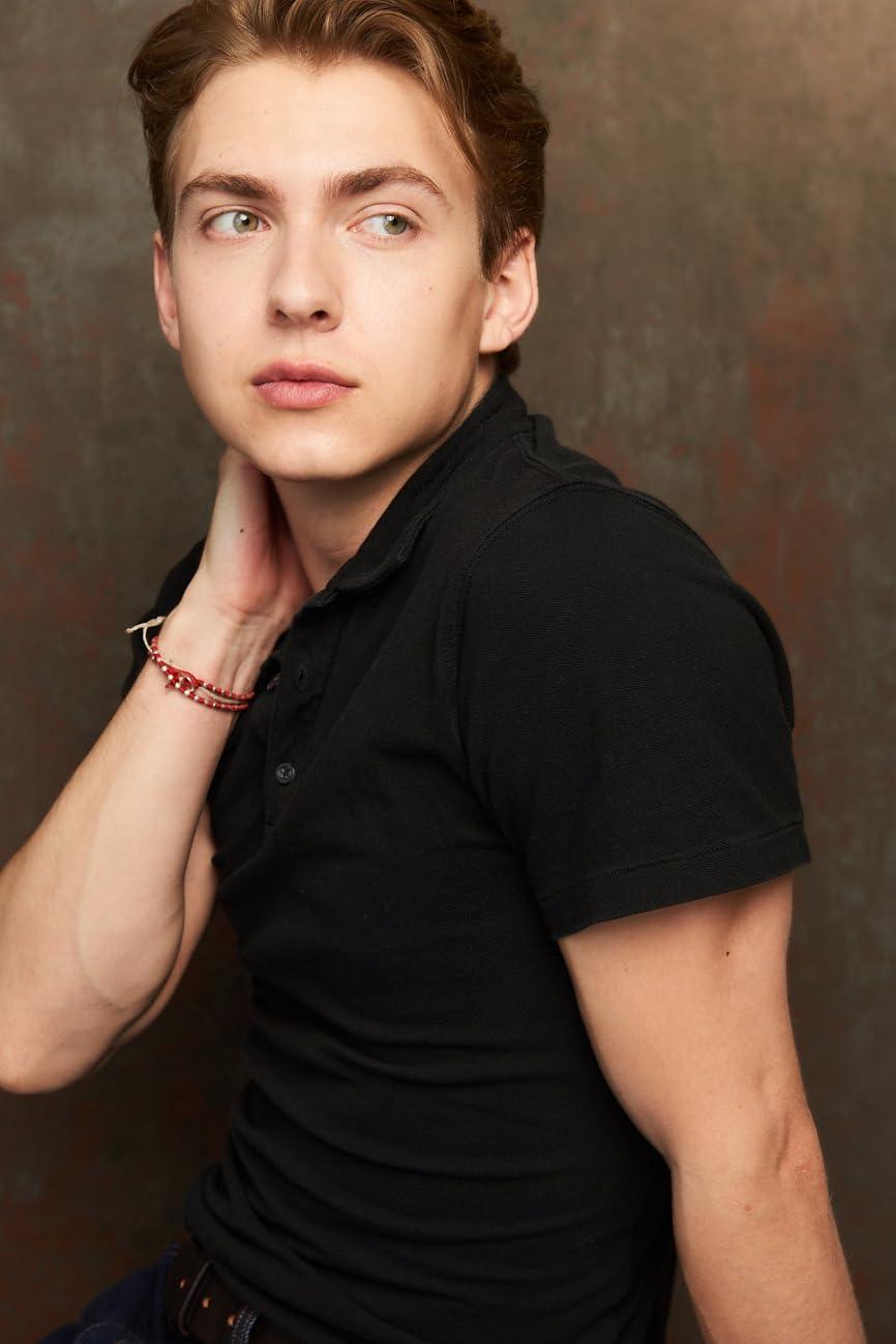David Levi image