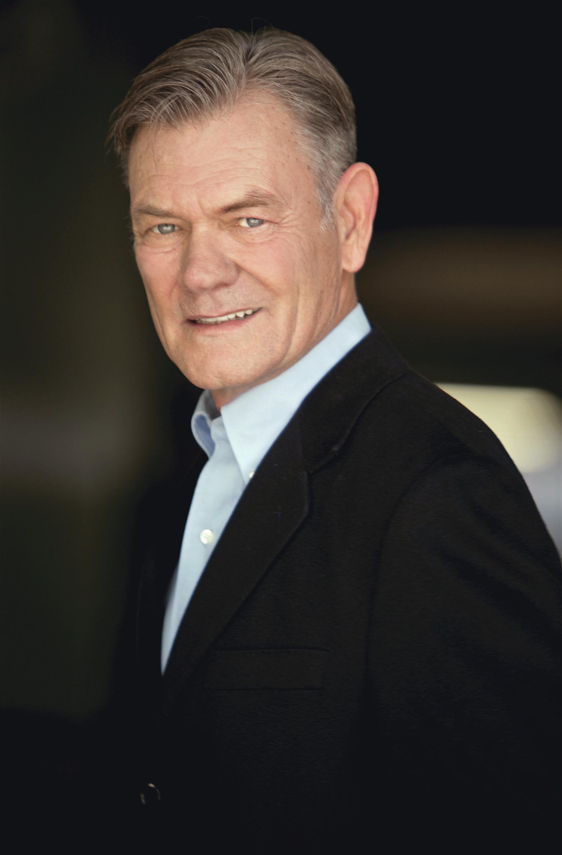 Christopher Murray image
