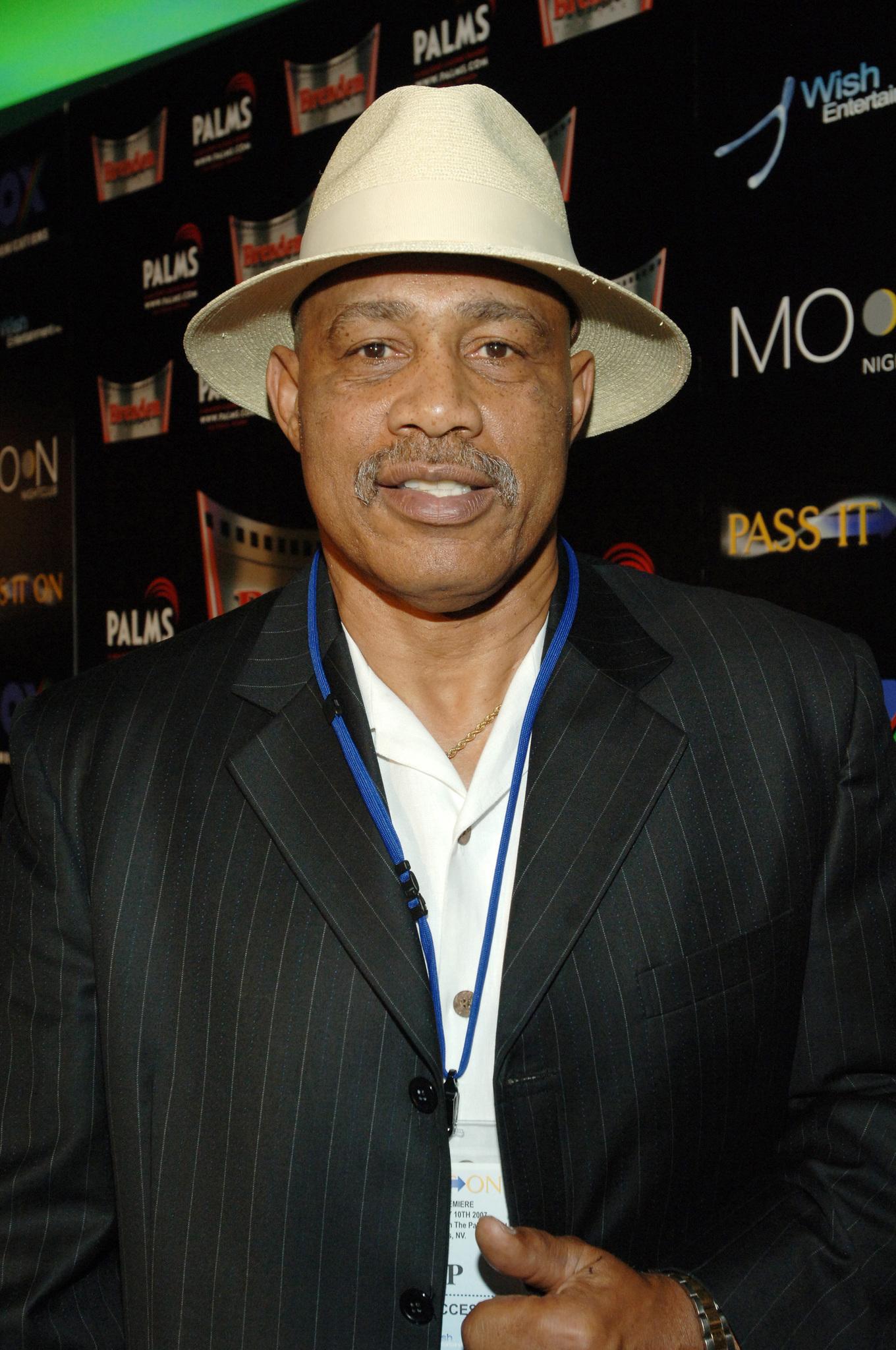 Ken Norton image