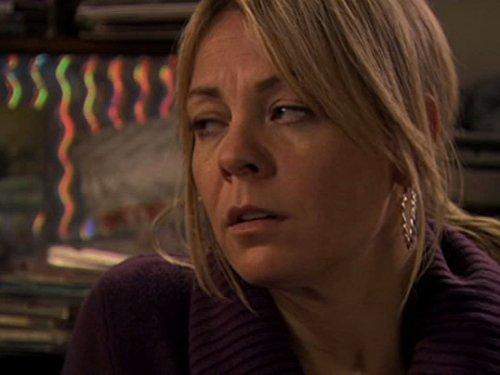 Nicola Reynolds image