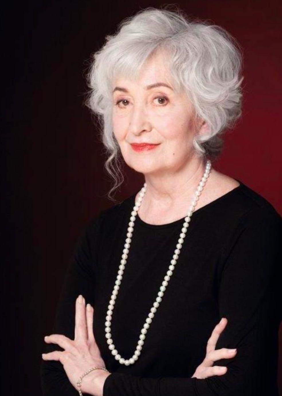 Jennifer Rhodes image