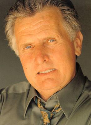 Joe Estevez image