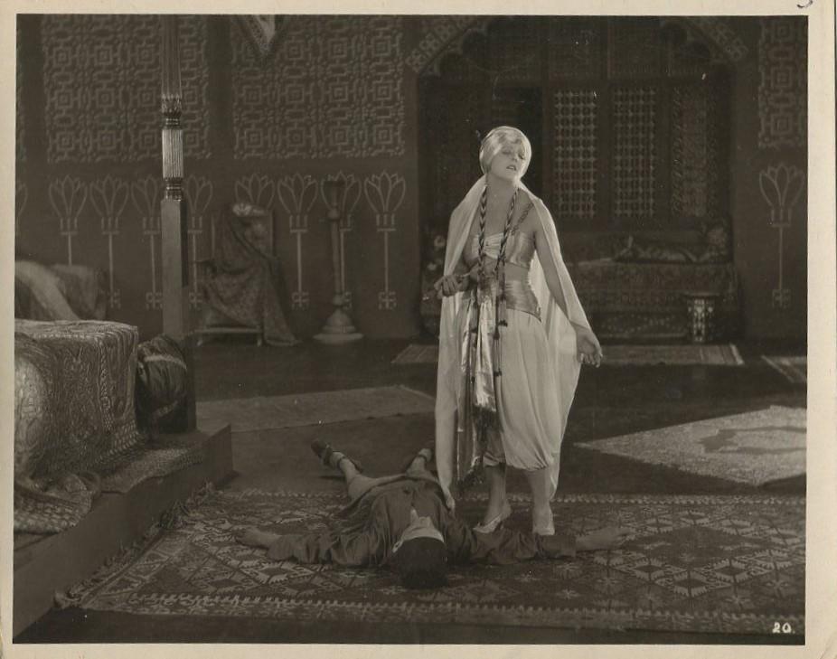 Alma Taylor image