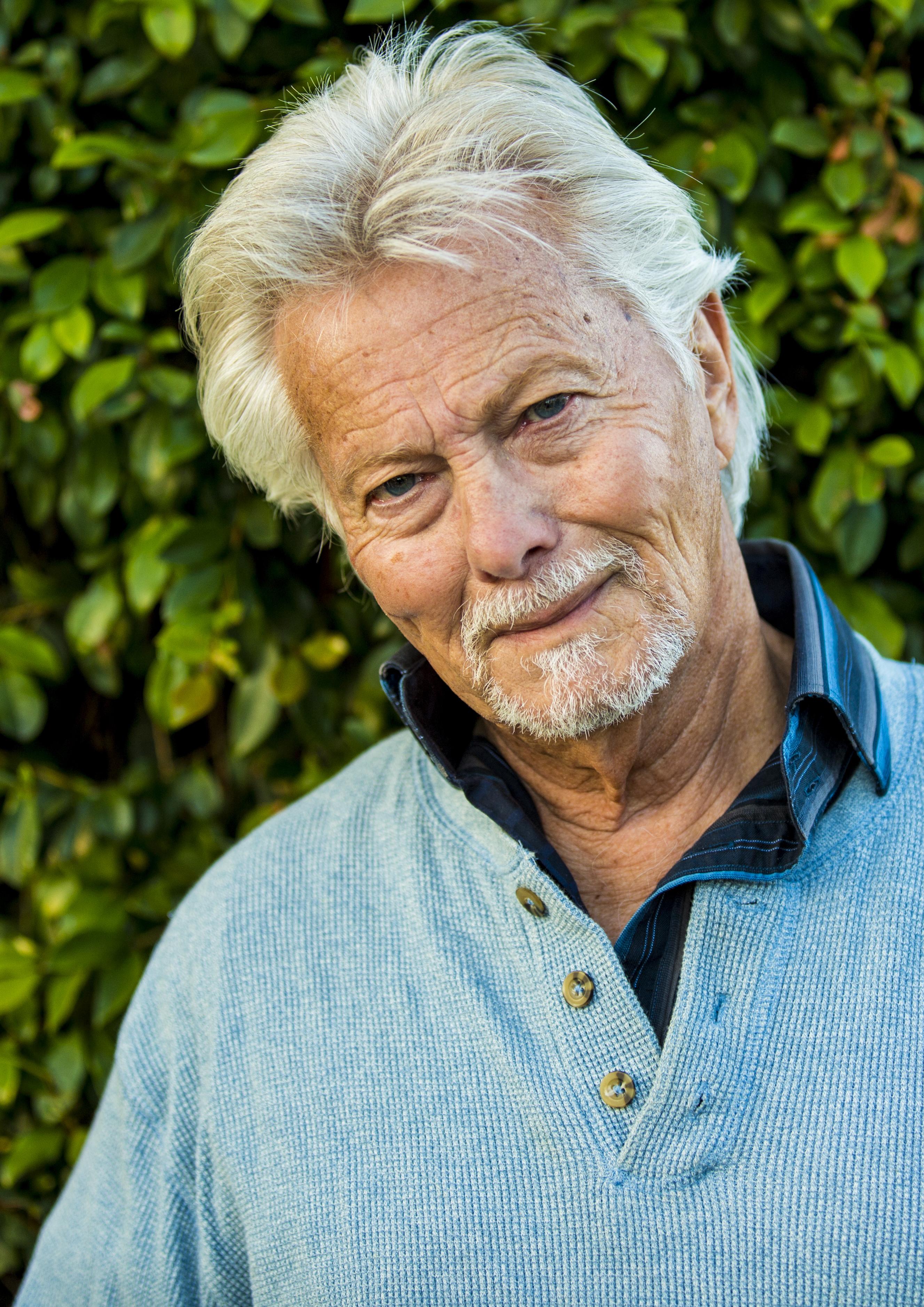 Ron Thompson image
