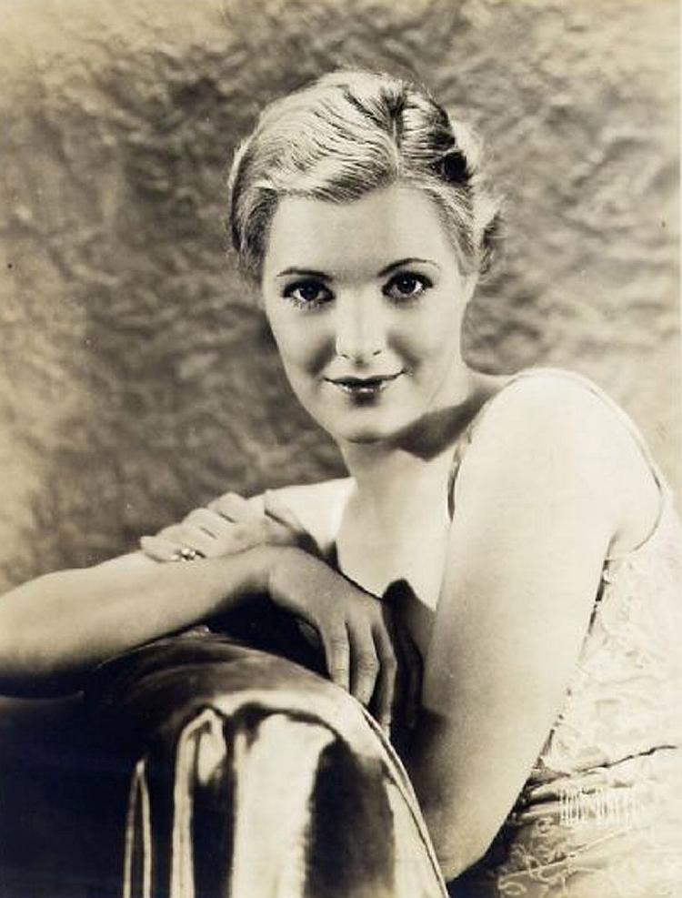 Linda Watkins image