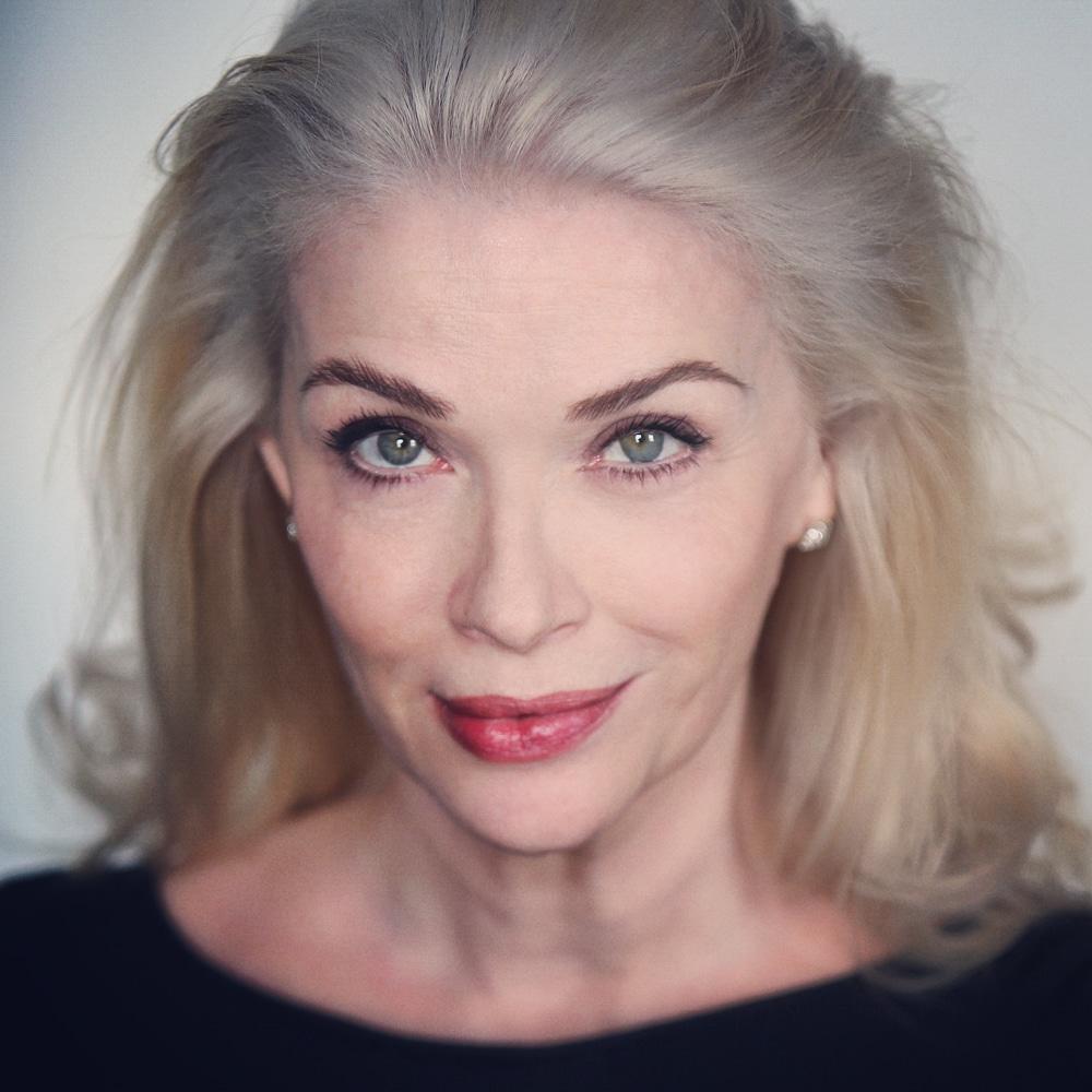 Charlotte Weston image