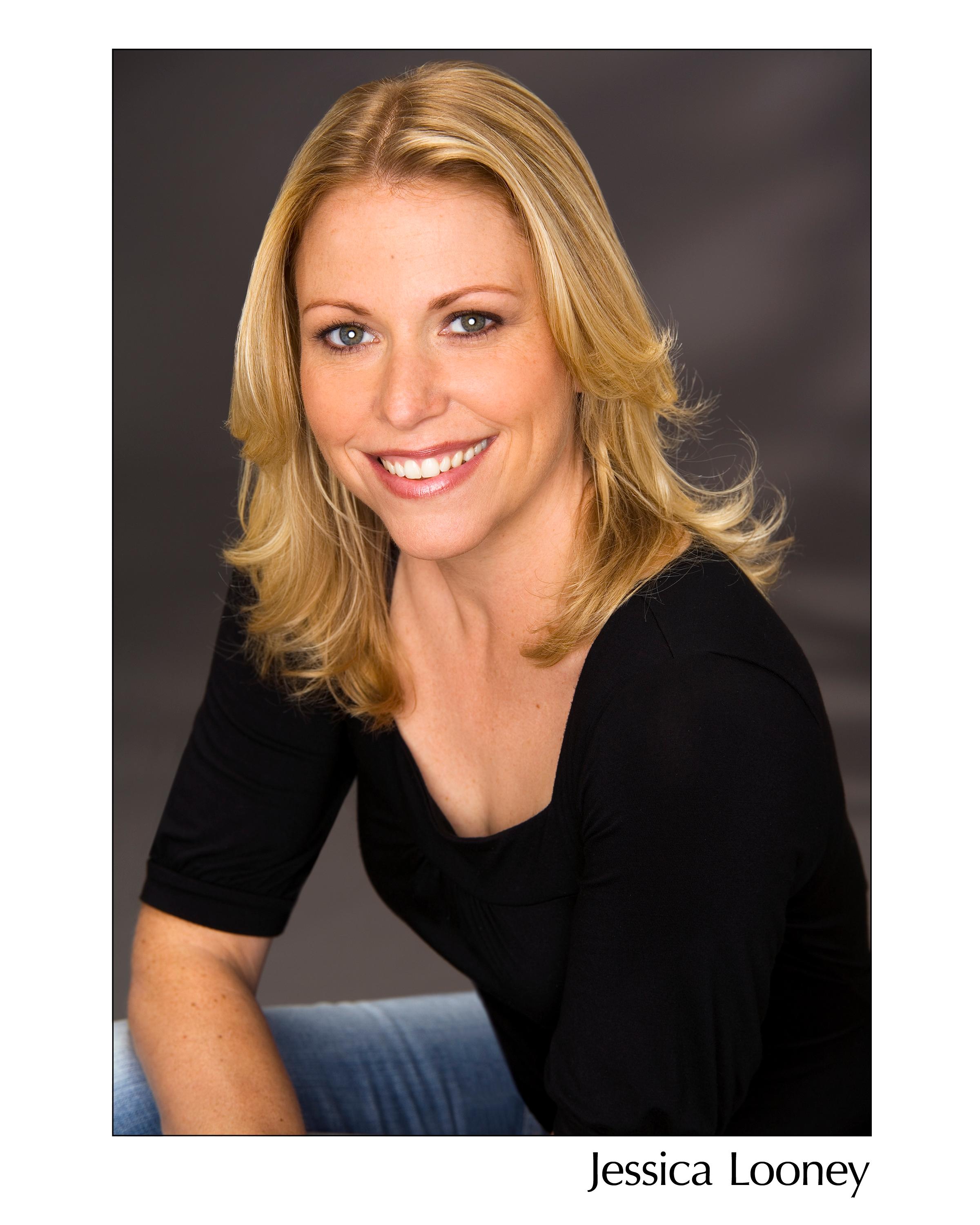 Jessica Looney image