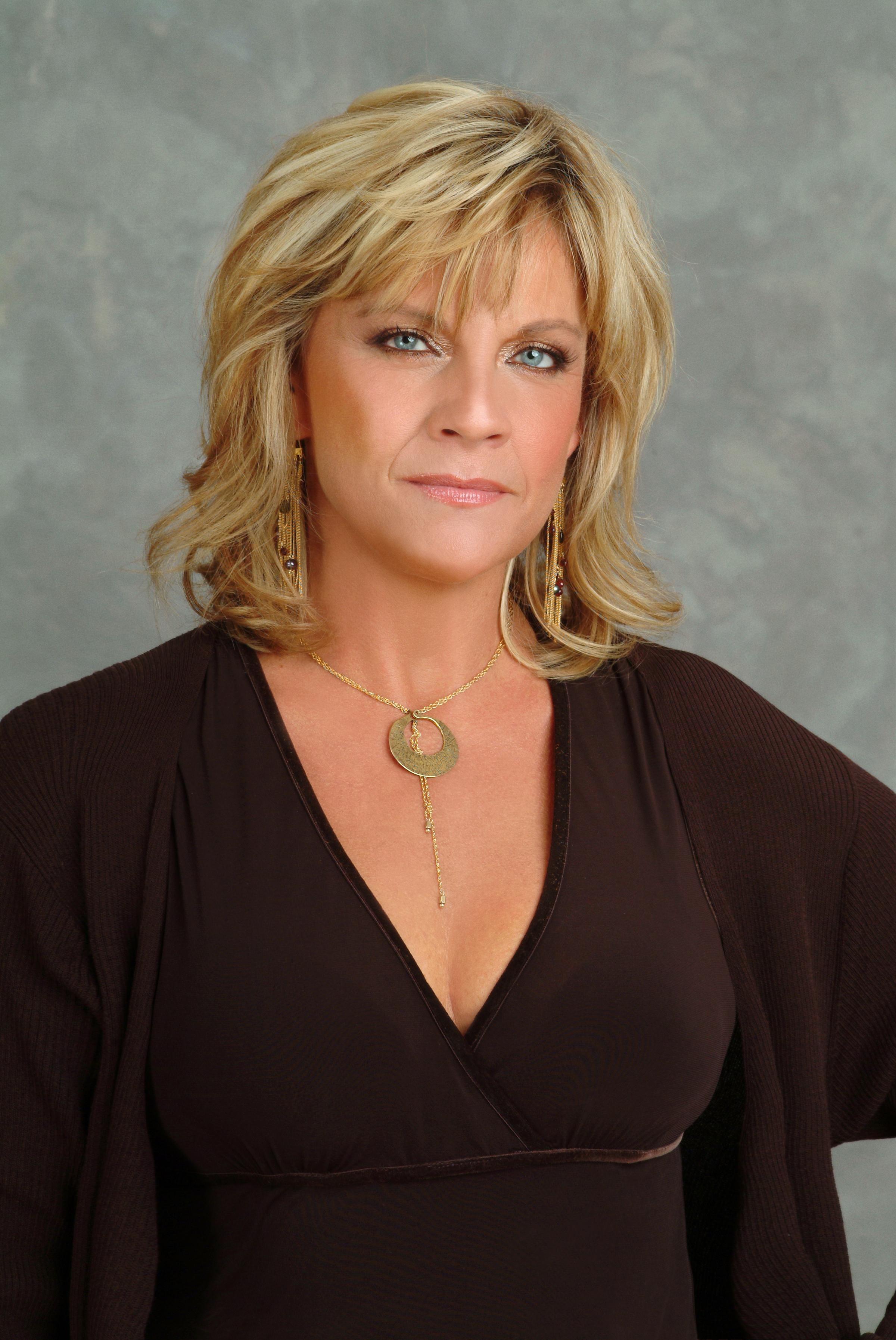 Kim Zimmer image