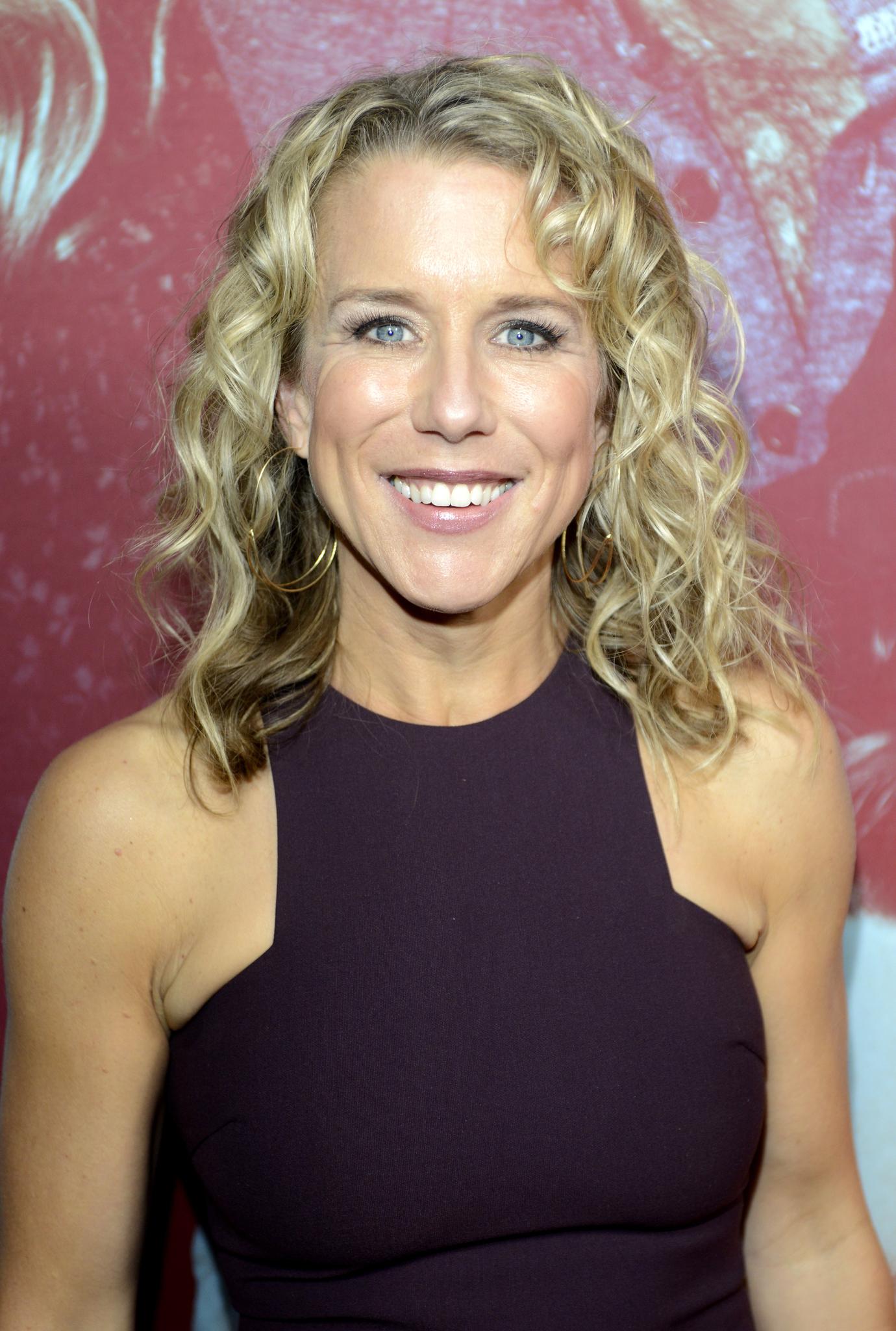 Lauren Weedman image