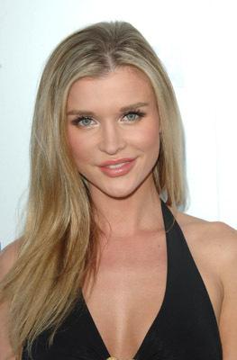 Joanna Krupa image