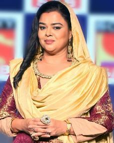 Gulfam Khan image