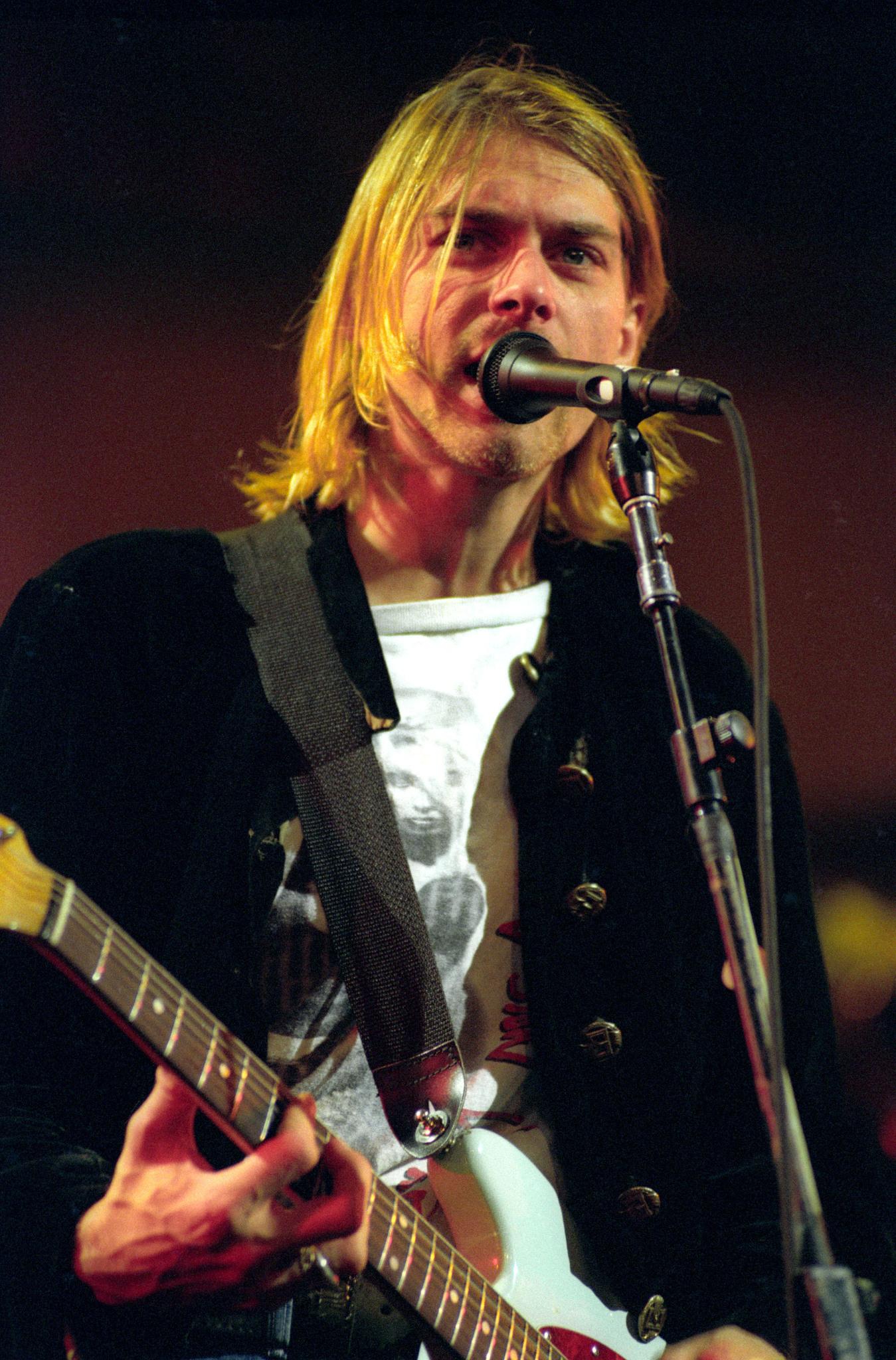 Kurt Cobain image