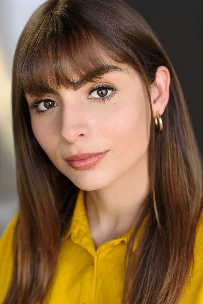 Katie Lyons image