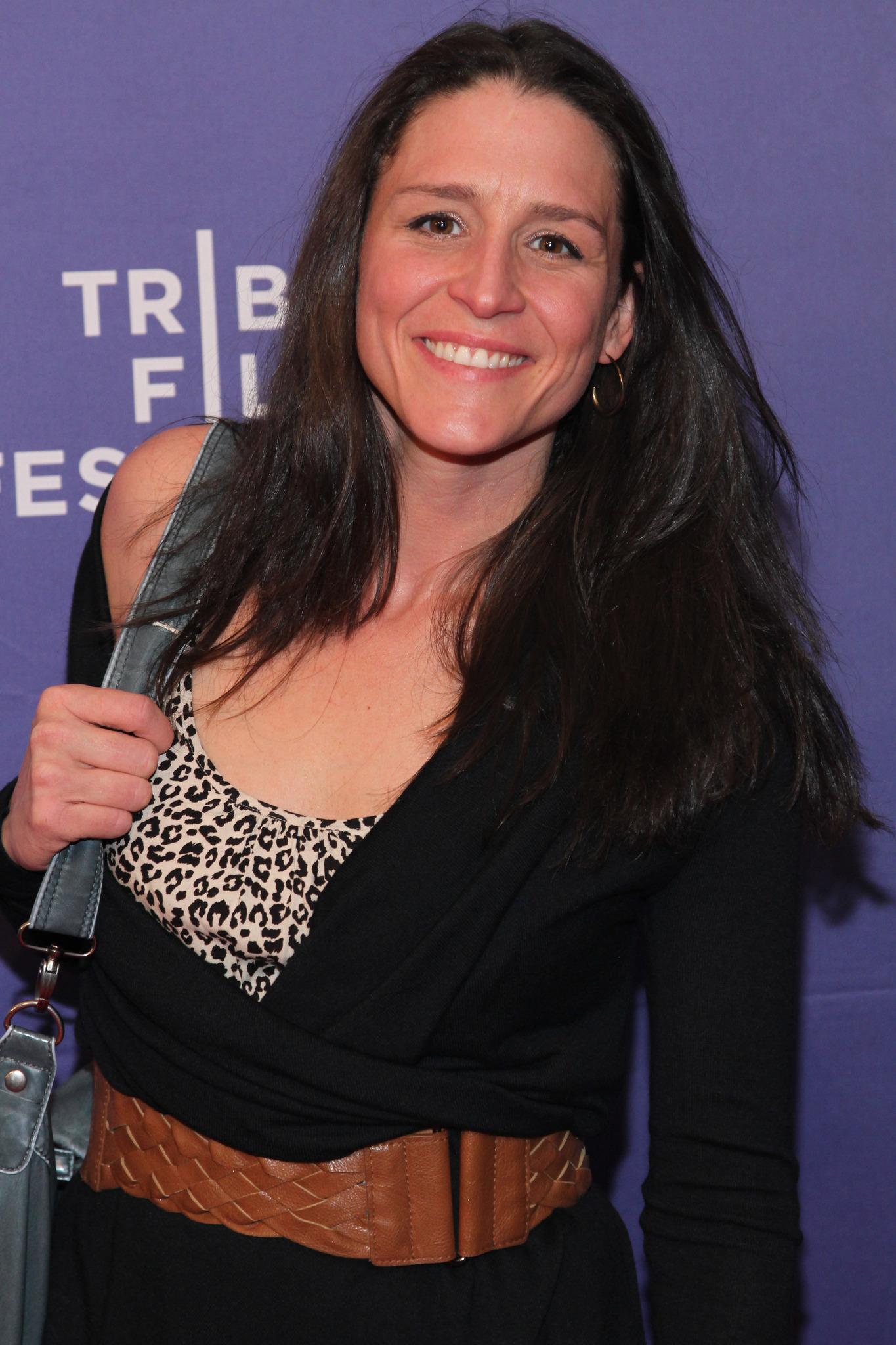 Geneviève Laroche image