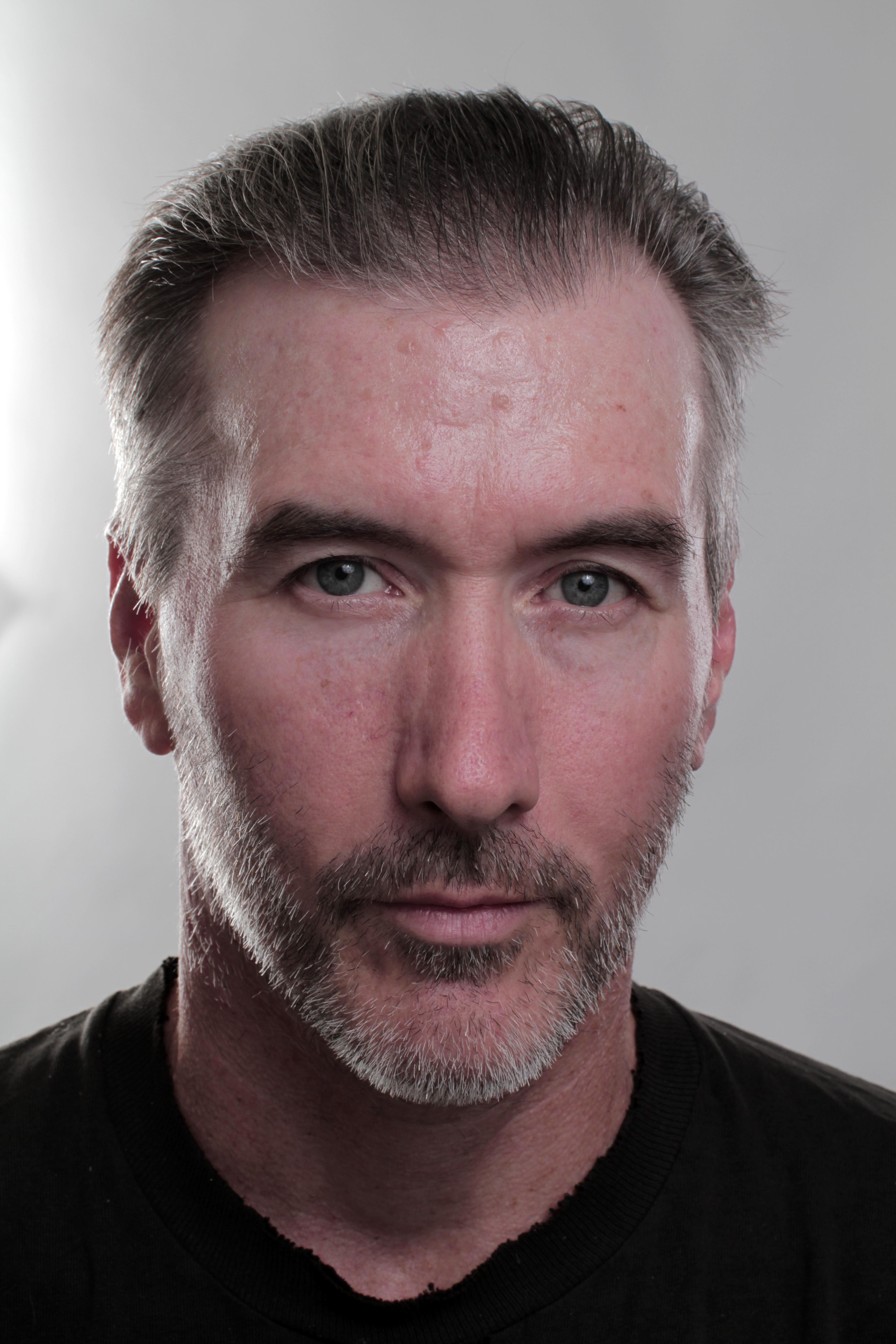 Colin Kaye image