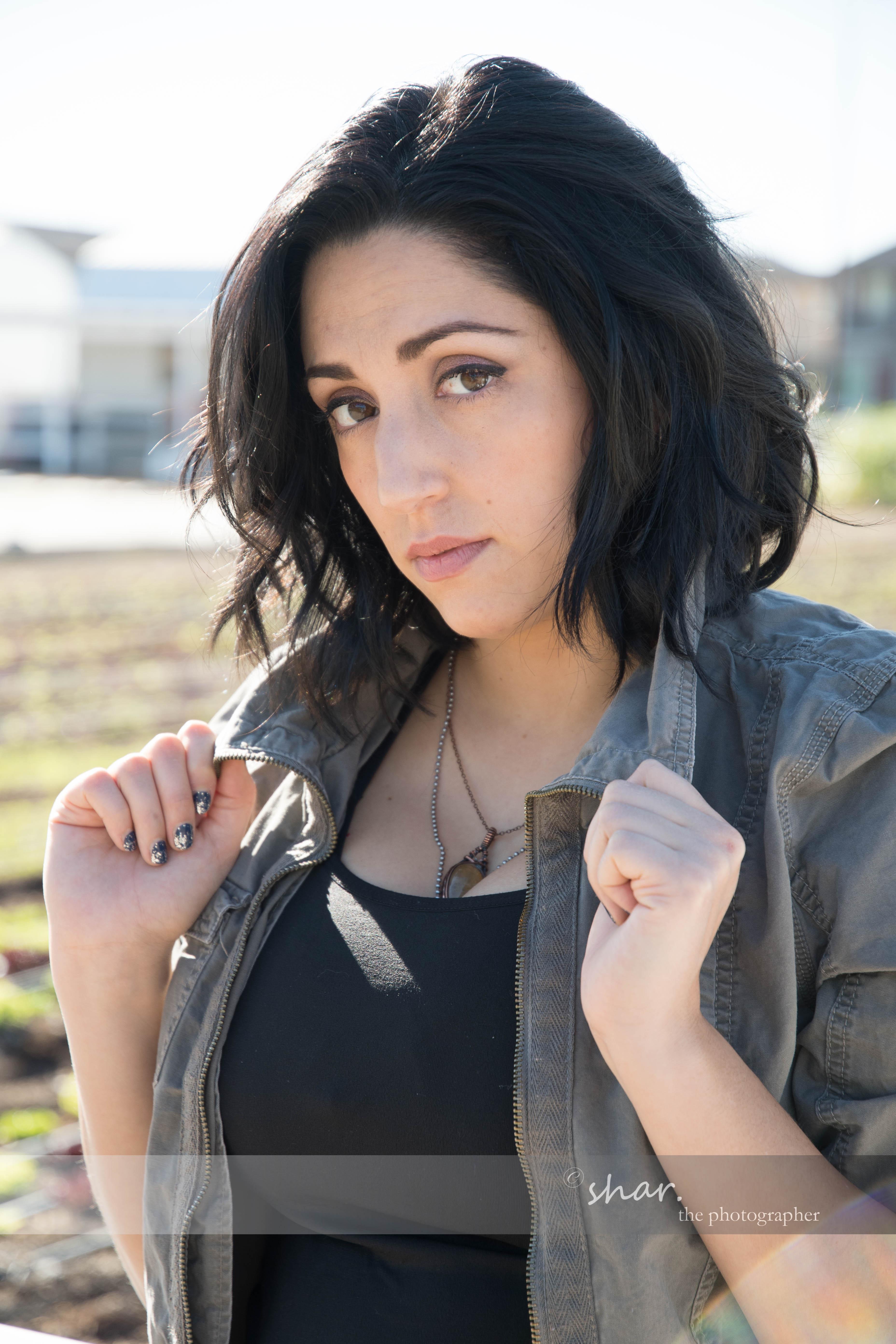 Gabby d Barbosa image