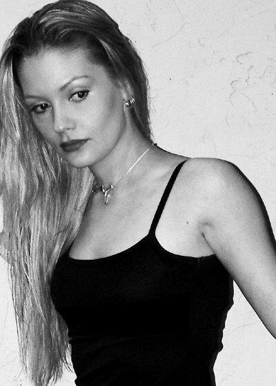 Katharine Leis image
