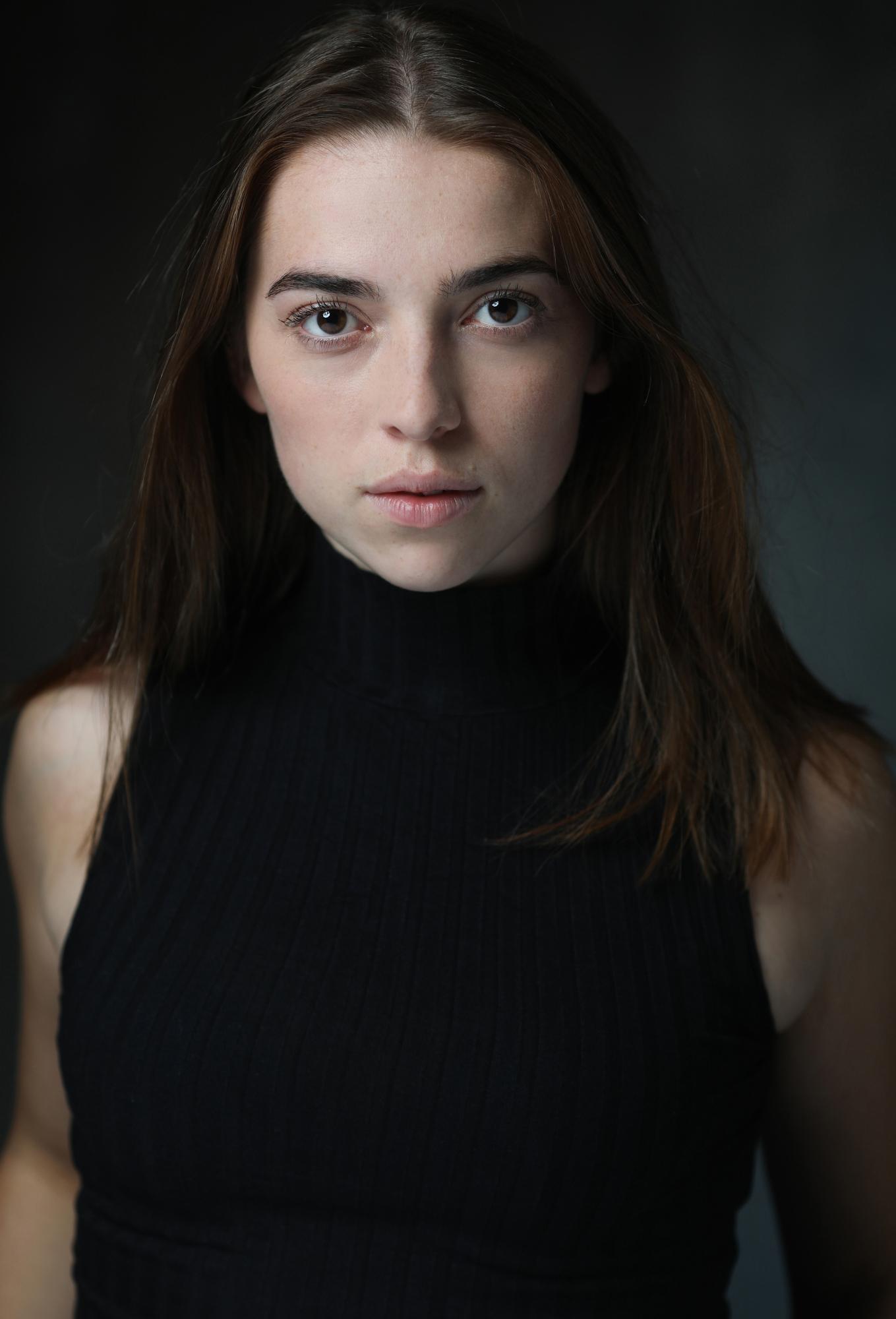 Ellie Ekers image