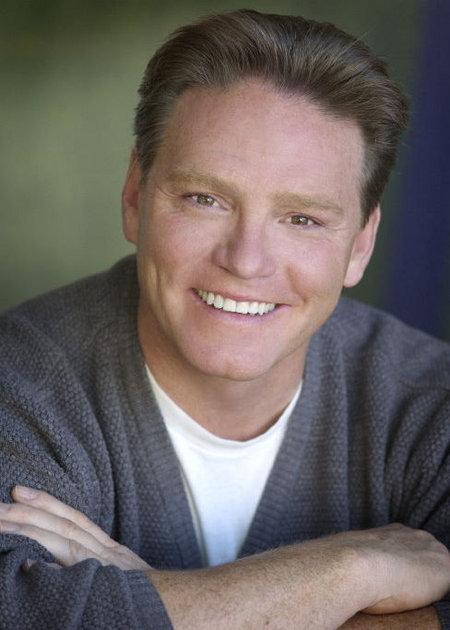 Kim Strauss image