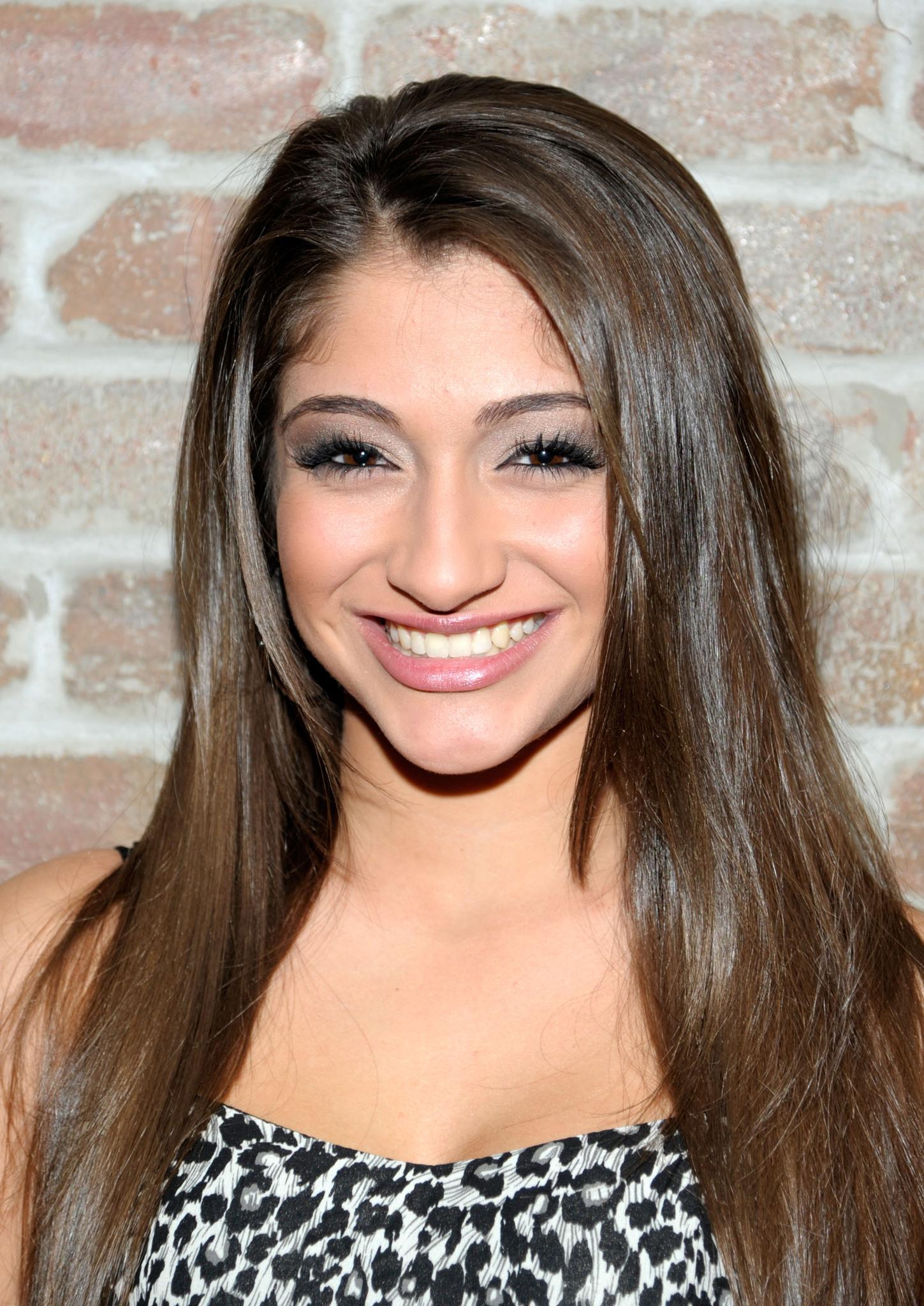 Raquel Castro image