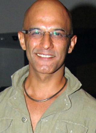 Rajesh Khera image