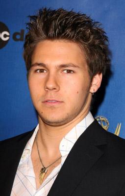 Scott Clifton image