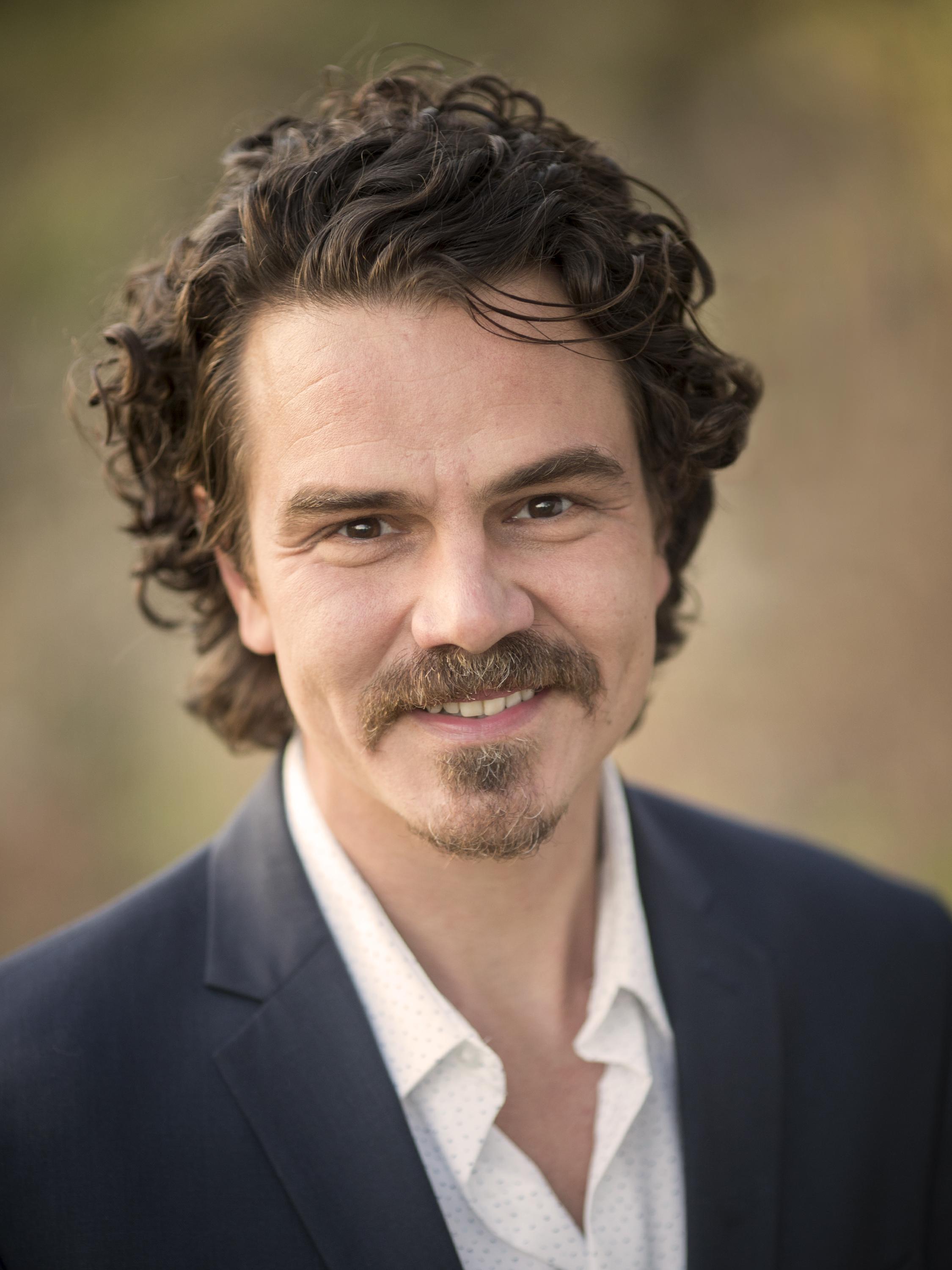 Yang Miller image