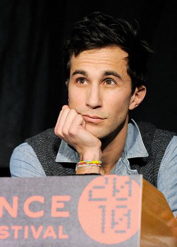 Ariel Schulman image