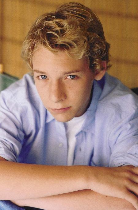 Andrew Michaelson image