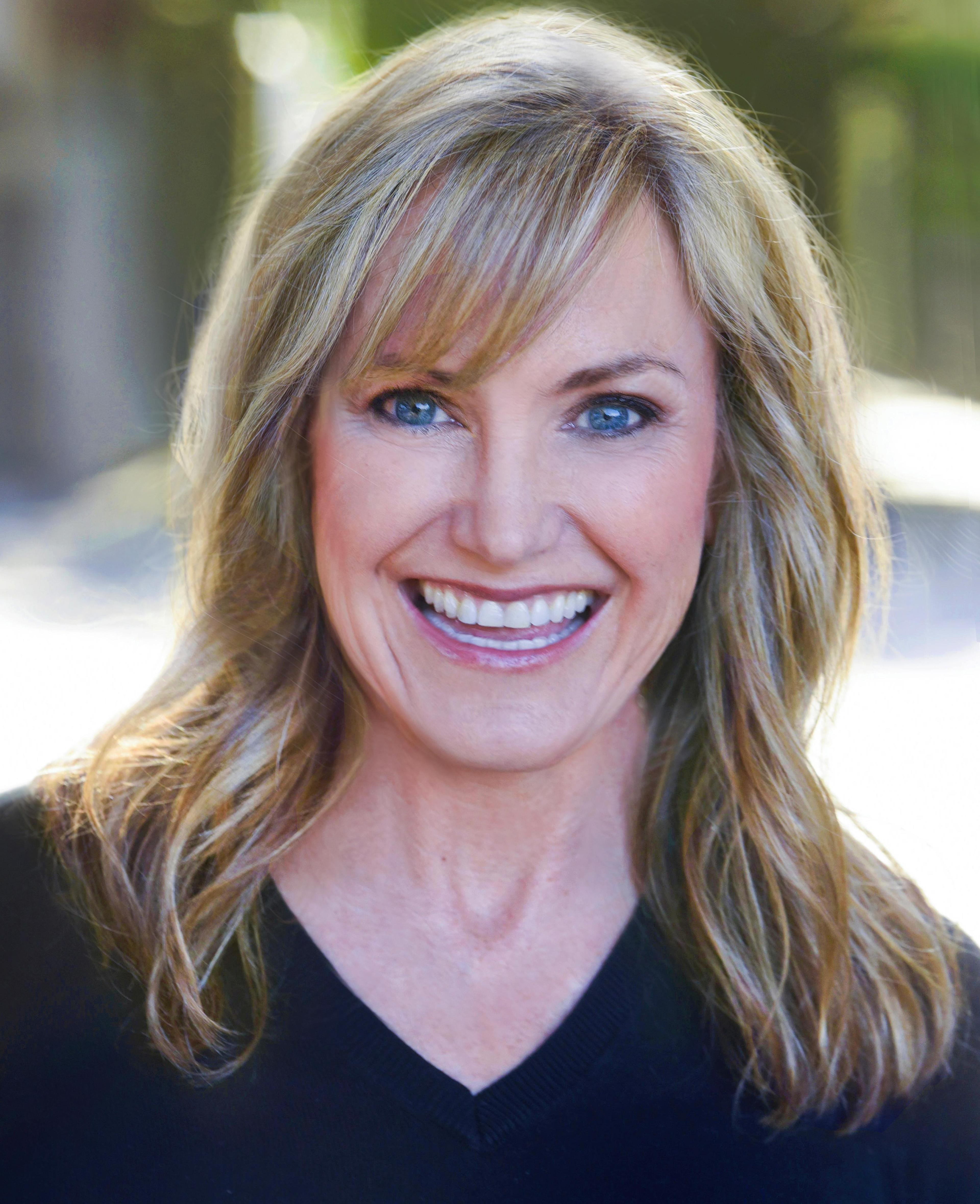 Cynthia Geary image