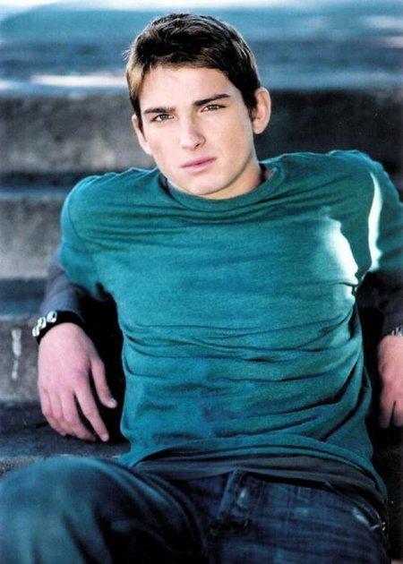 Talan Torriero image