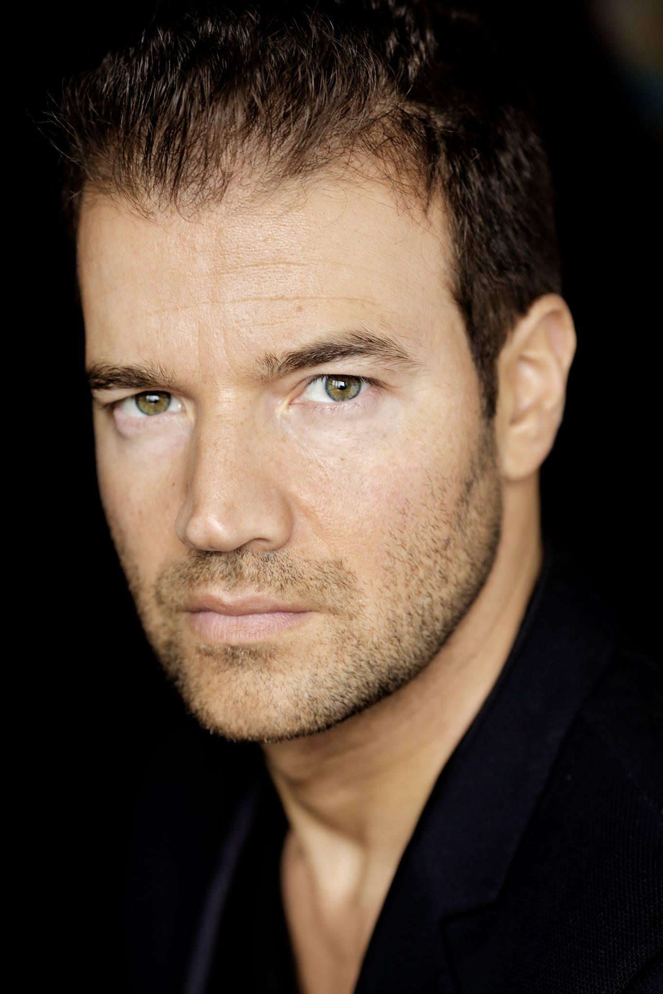 Luis Costa image