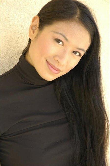 Gillian Tan image