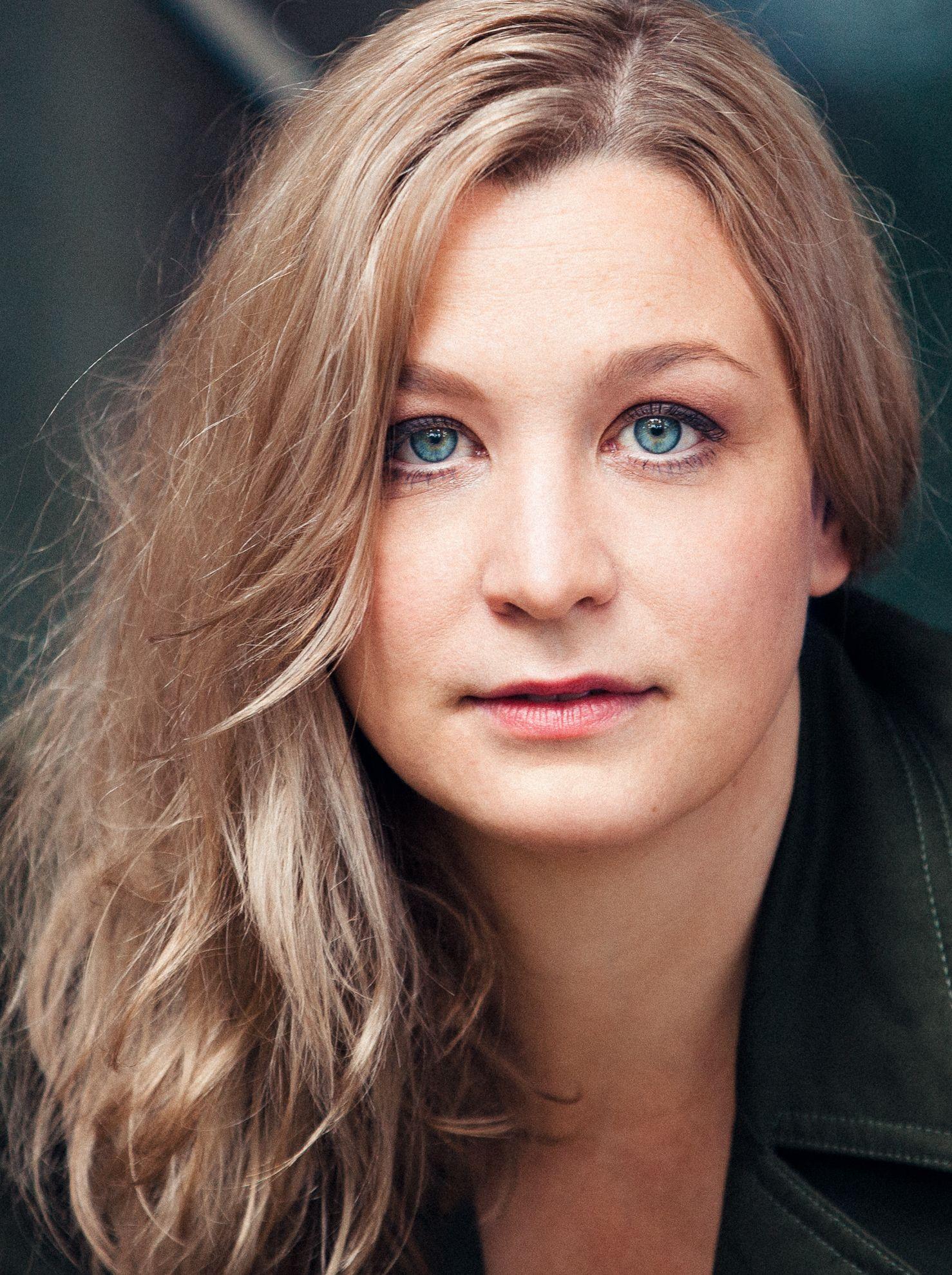 Anna König image
