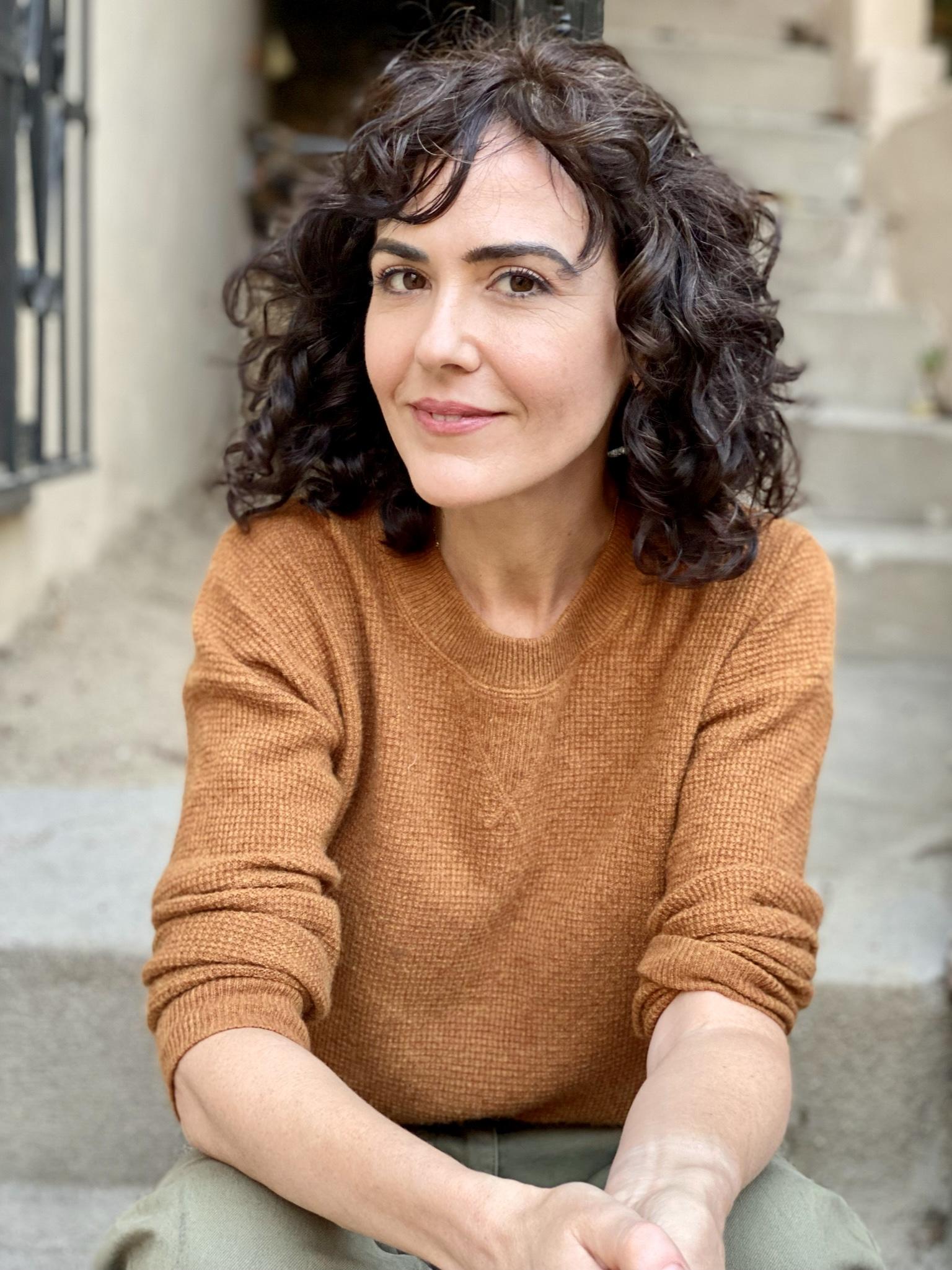 Katy Stoll image