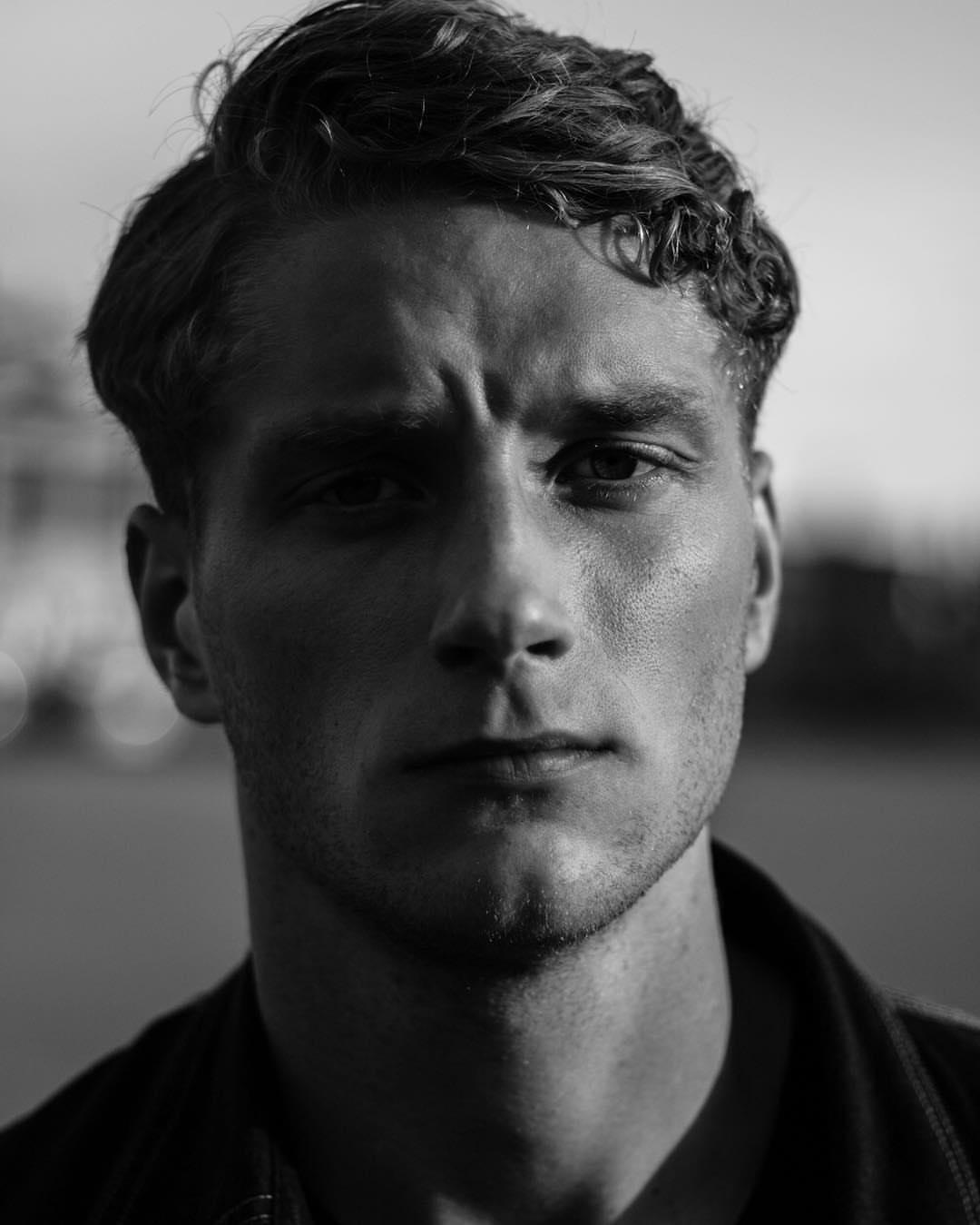 Elias Gould image