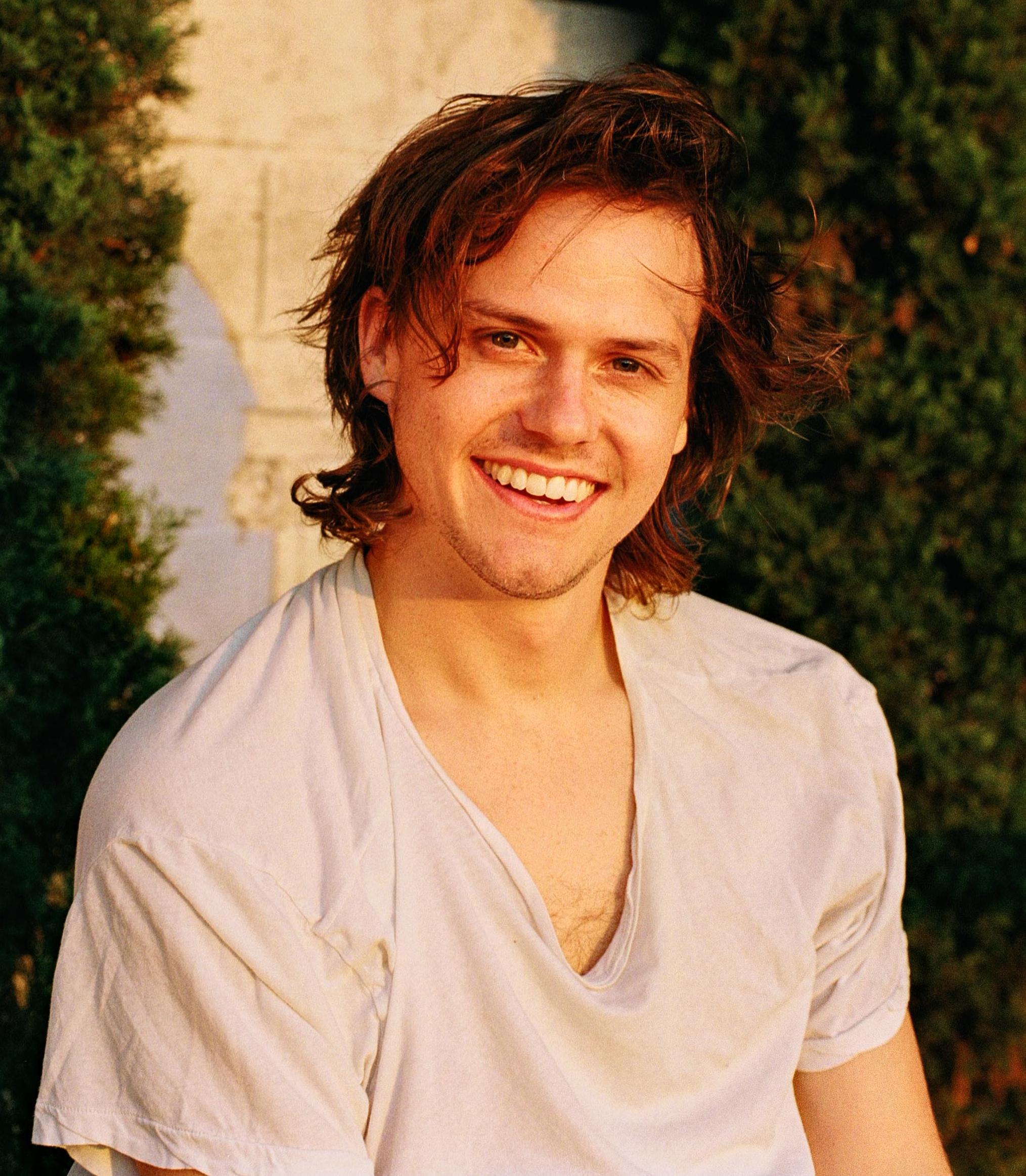 Whitmer Thomas image