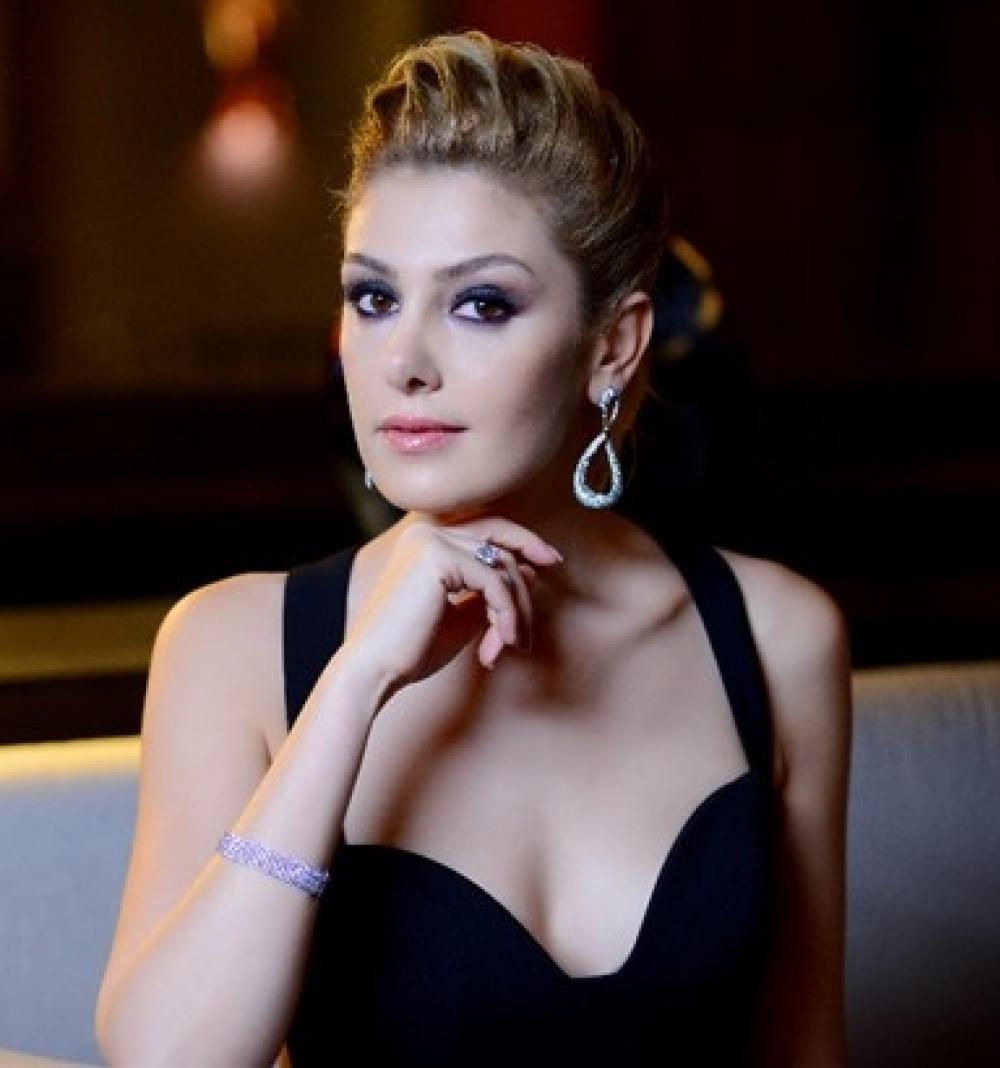 Burcu Binici image