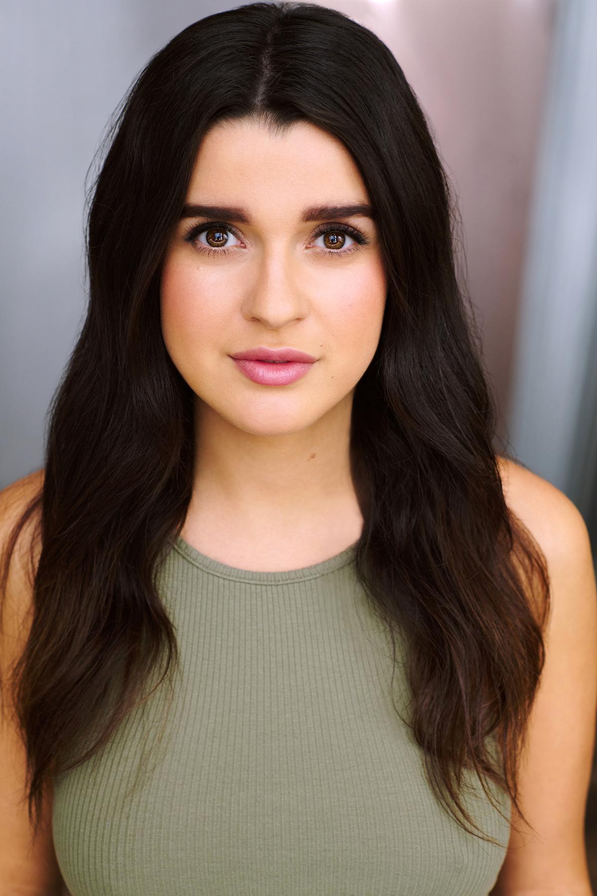 Savannah Mills image
