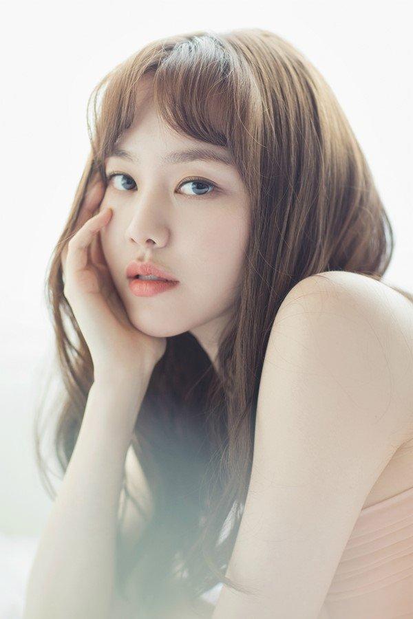 Kim Ye-won image